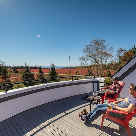 Fox Point Inn Parrsboro Exterior photo