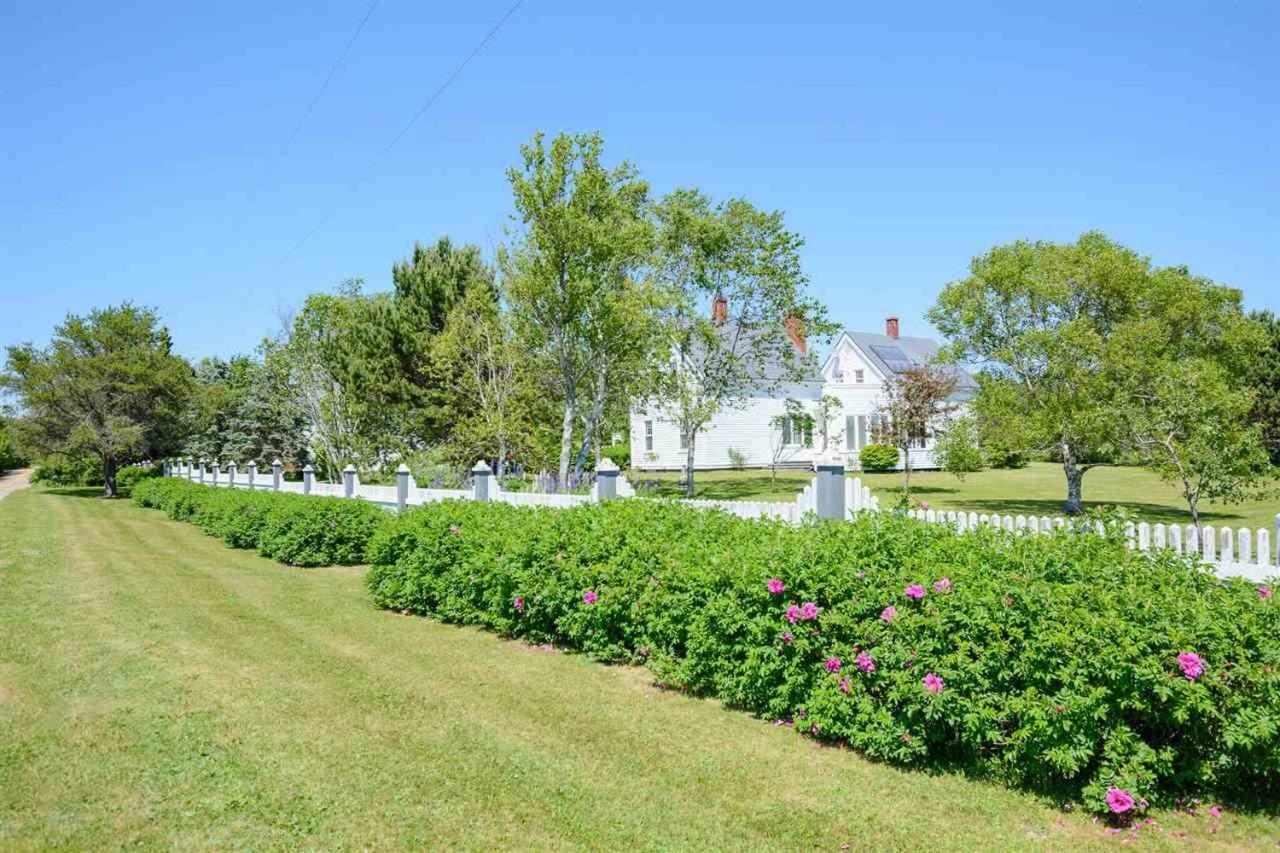 Fox Point Inn Parrsboro Exterior photo